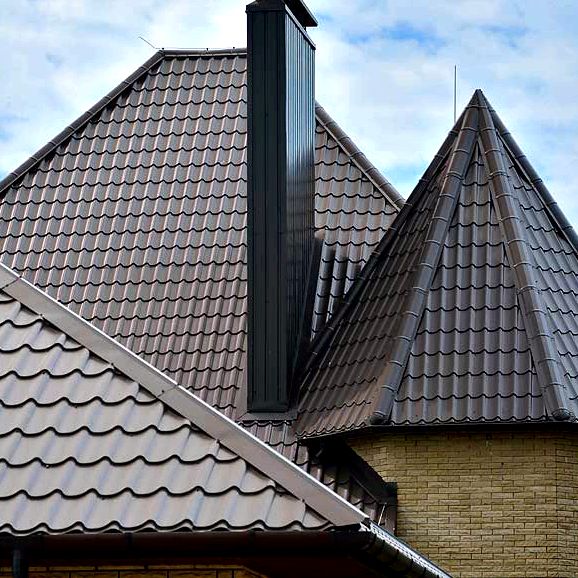 Металочерепиця українського виробництва: надійний захист вашого даху Металочерепиця українського виробництва: надійний захист вашого даху